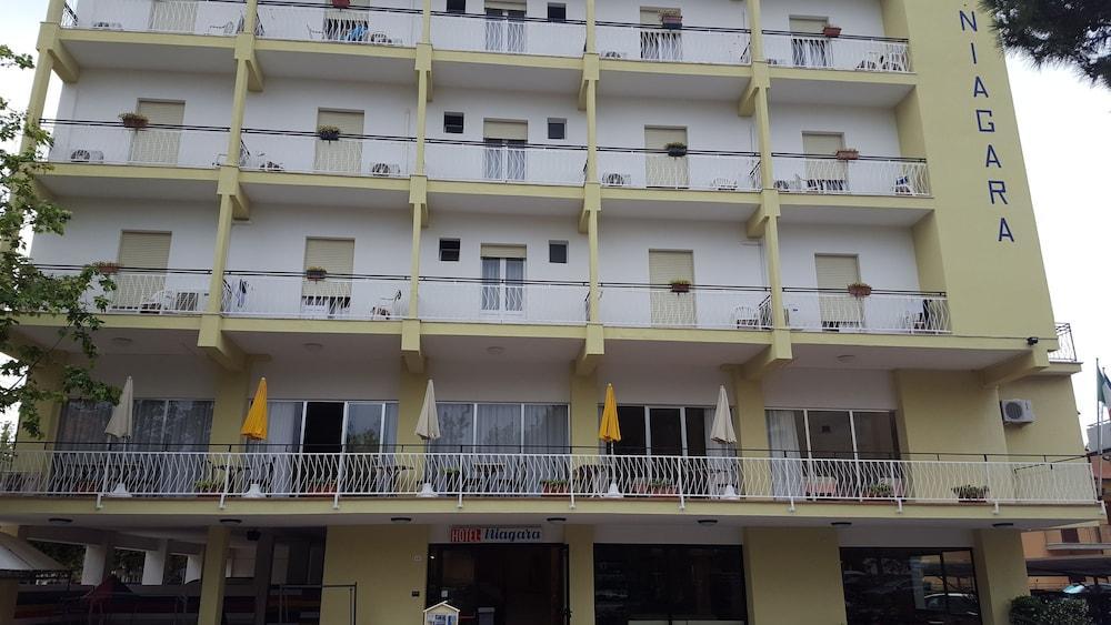 Hotel Ines Cesenatico Exteriér fotografie