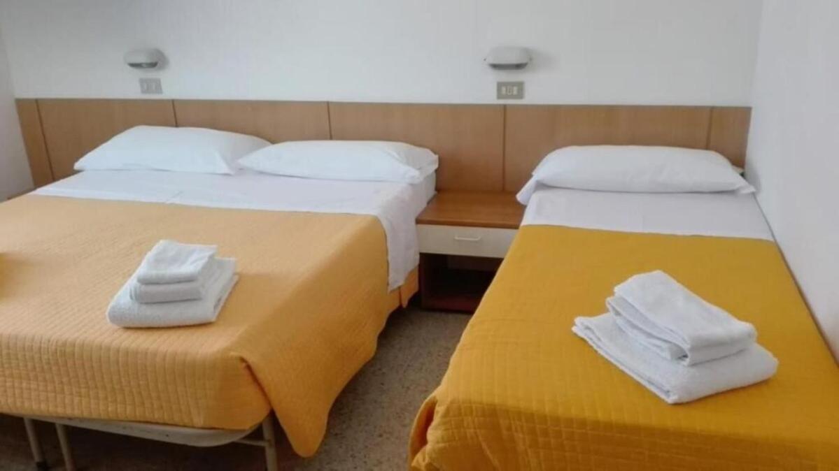 Hotel Ines Cesenatico Exteriér fotografie