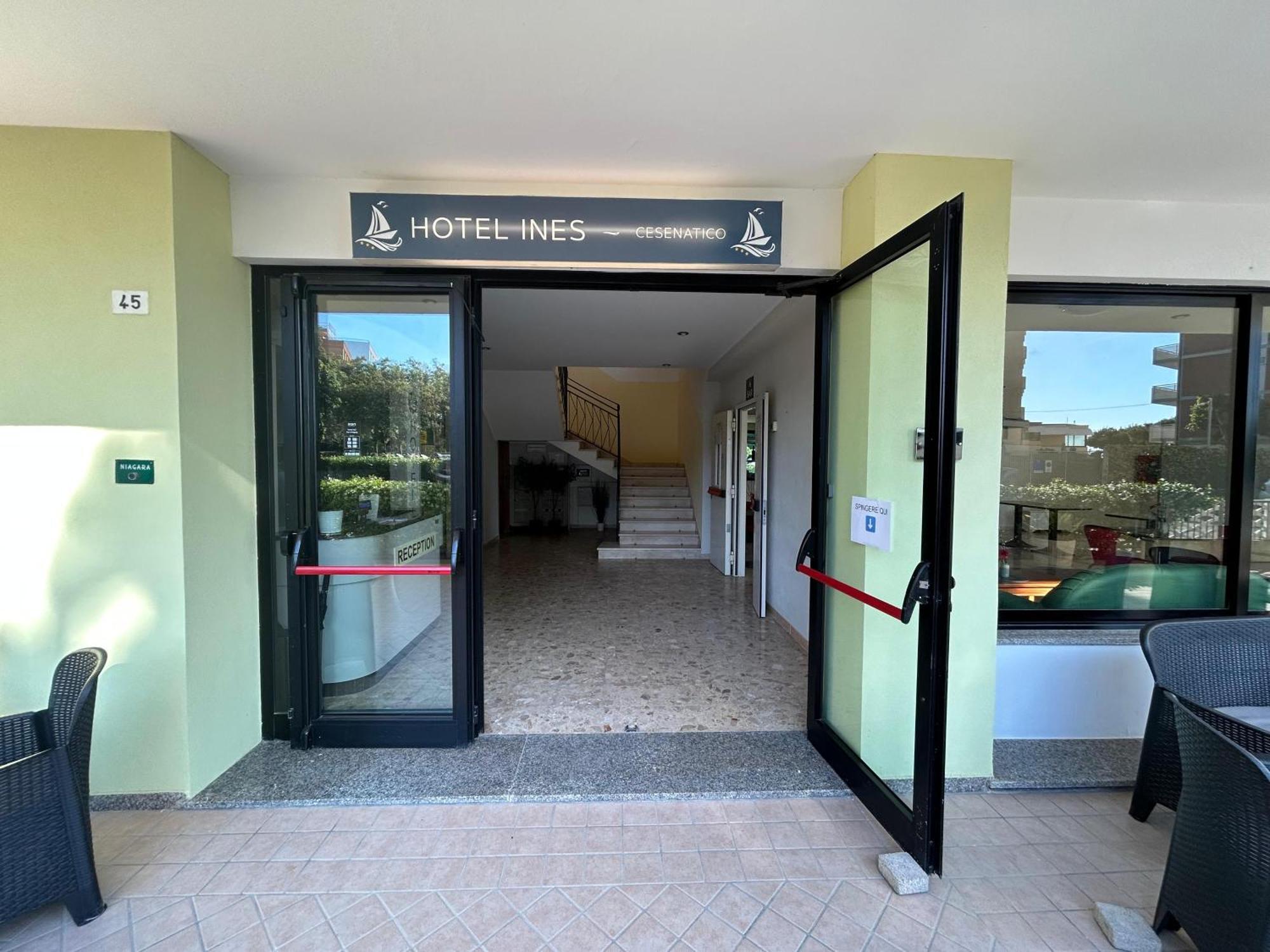 Hotel Ines Cesenatico Exteriér fotografie