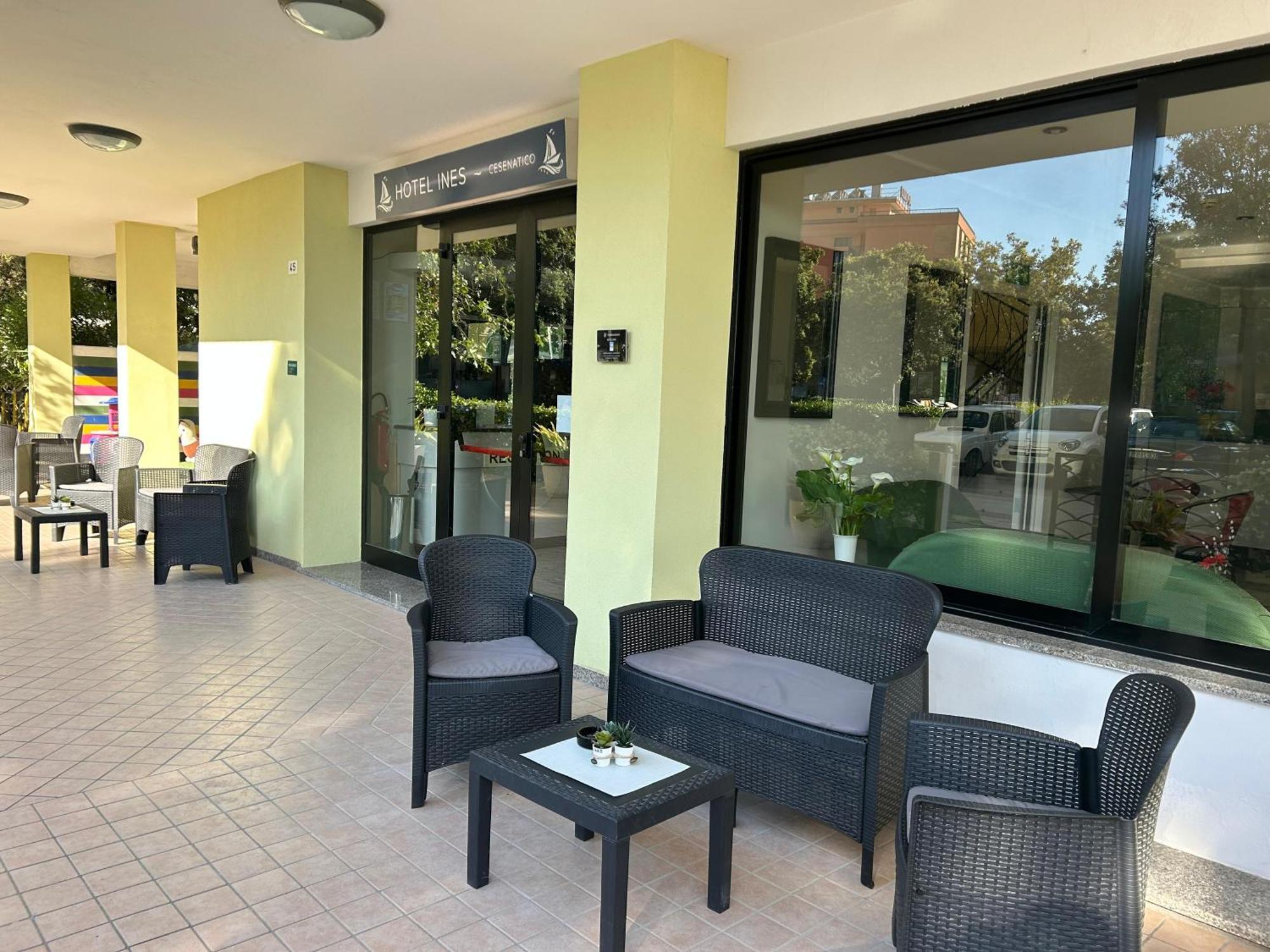 Hotel Ines Cesenatico Exteriér fotografie