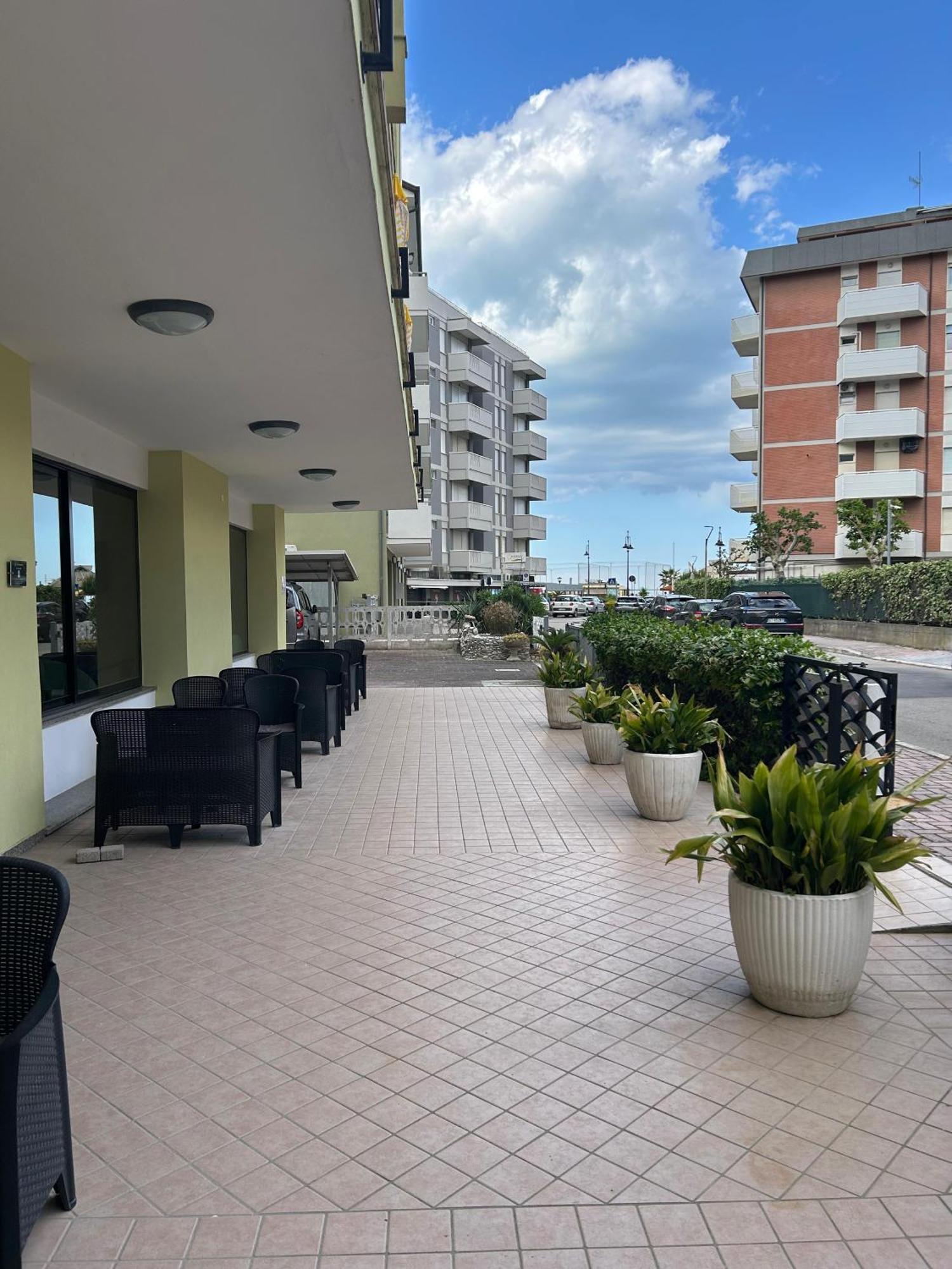 Hotel Ines Cesenatico Exteriér fotografie