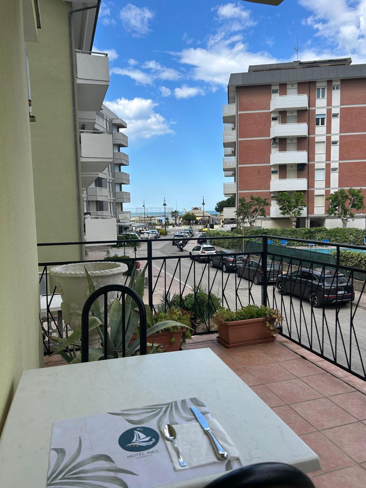 Hotel Ines Cesenatico Exteriér fotografie