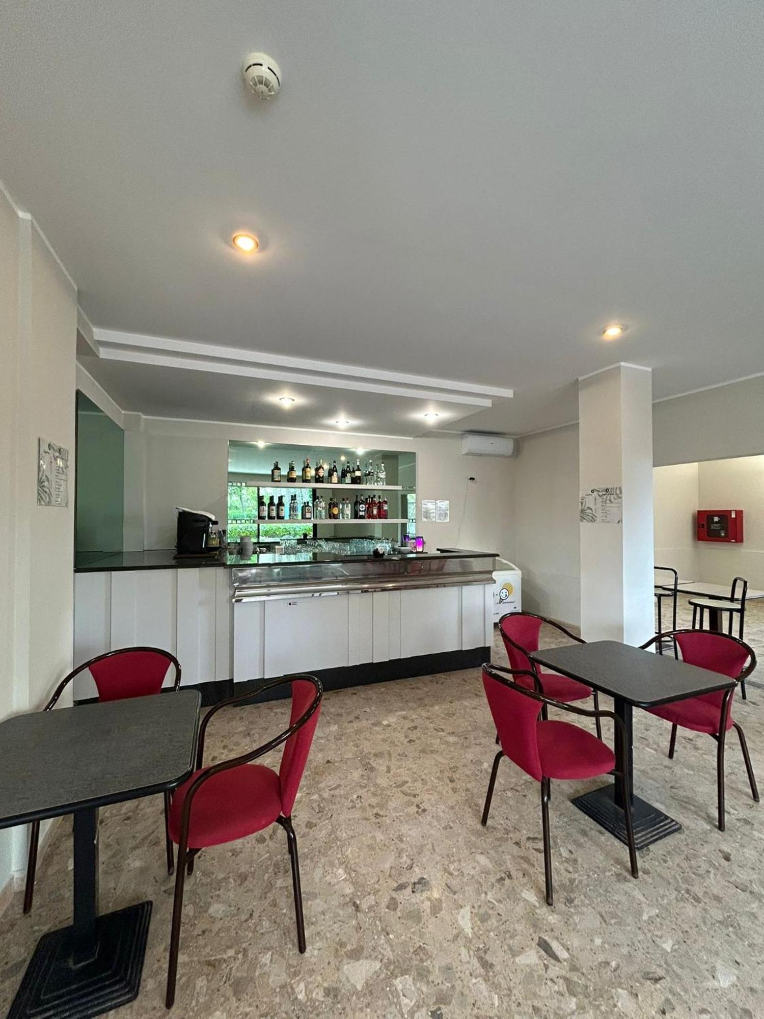 Hotel Ines Cesenatico Exteriér fotografie