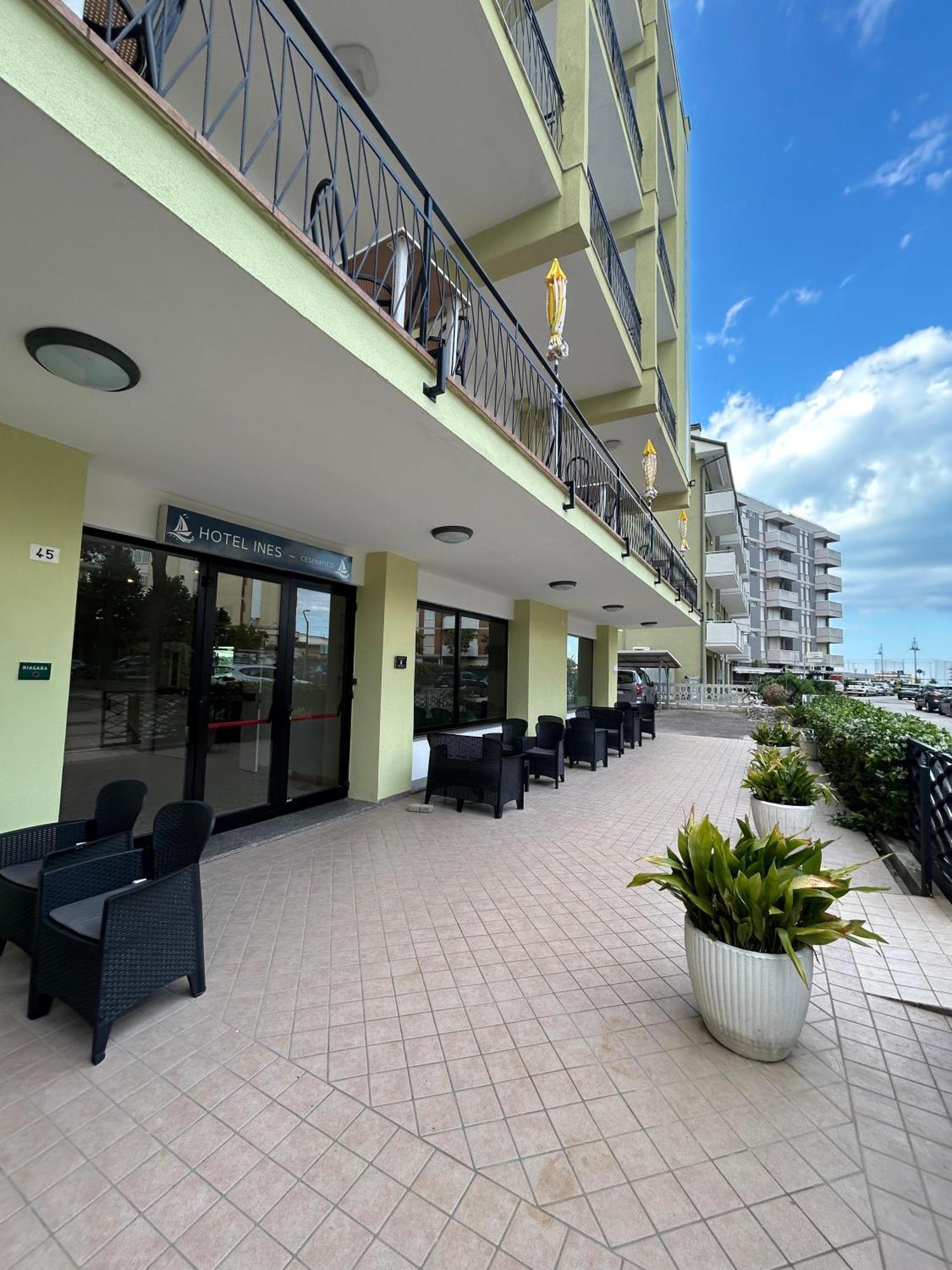 Hotel Ines Cesenatico Exteriér fotografie