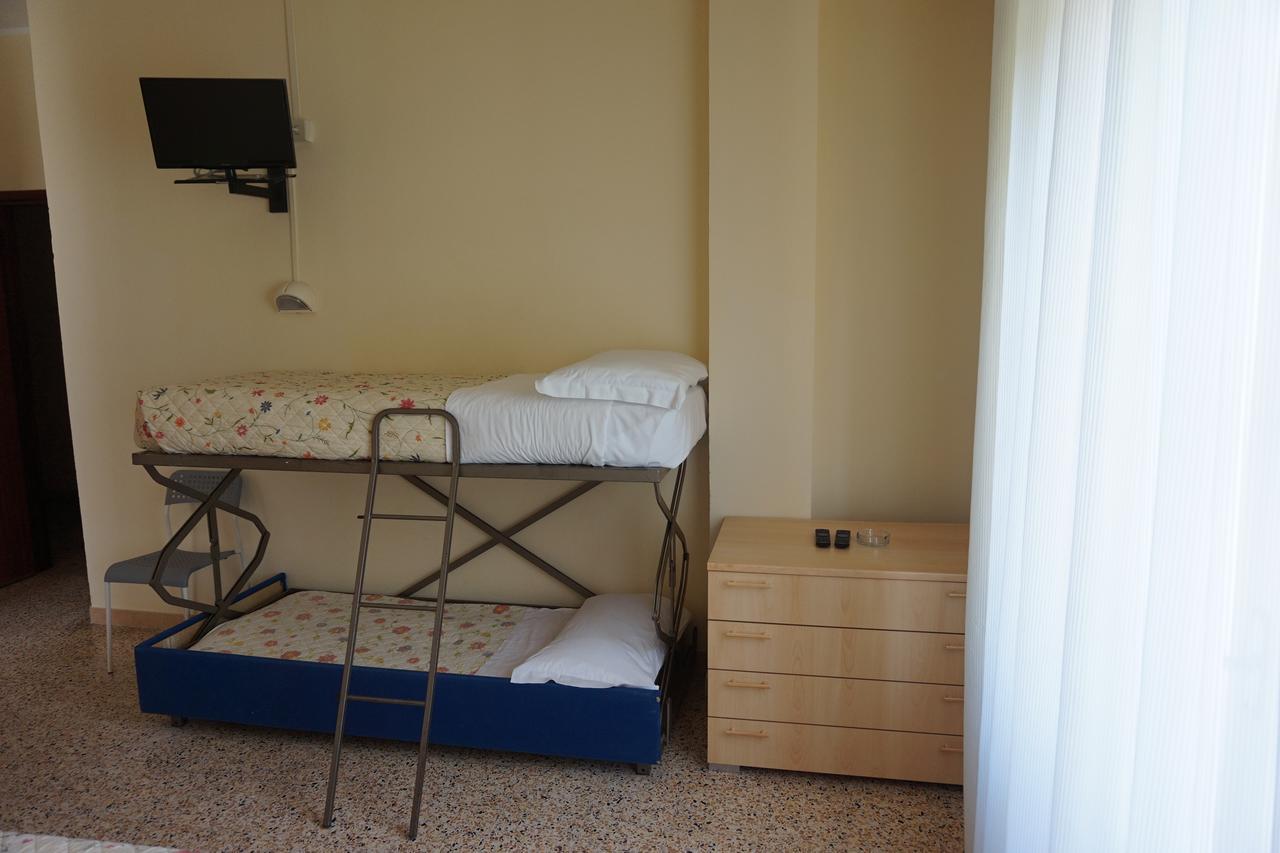 Hotel Ines Cesenatico Exteriér fotografie