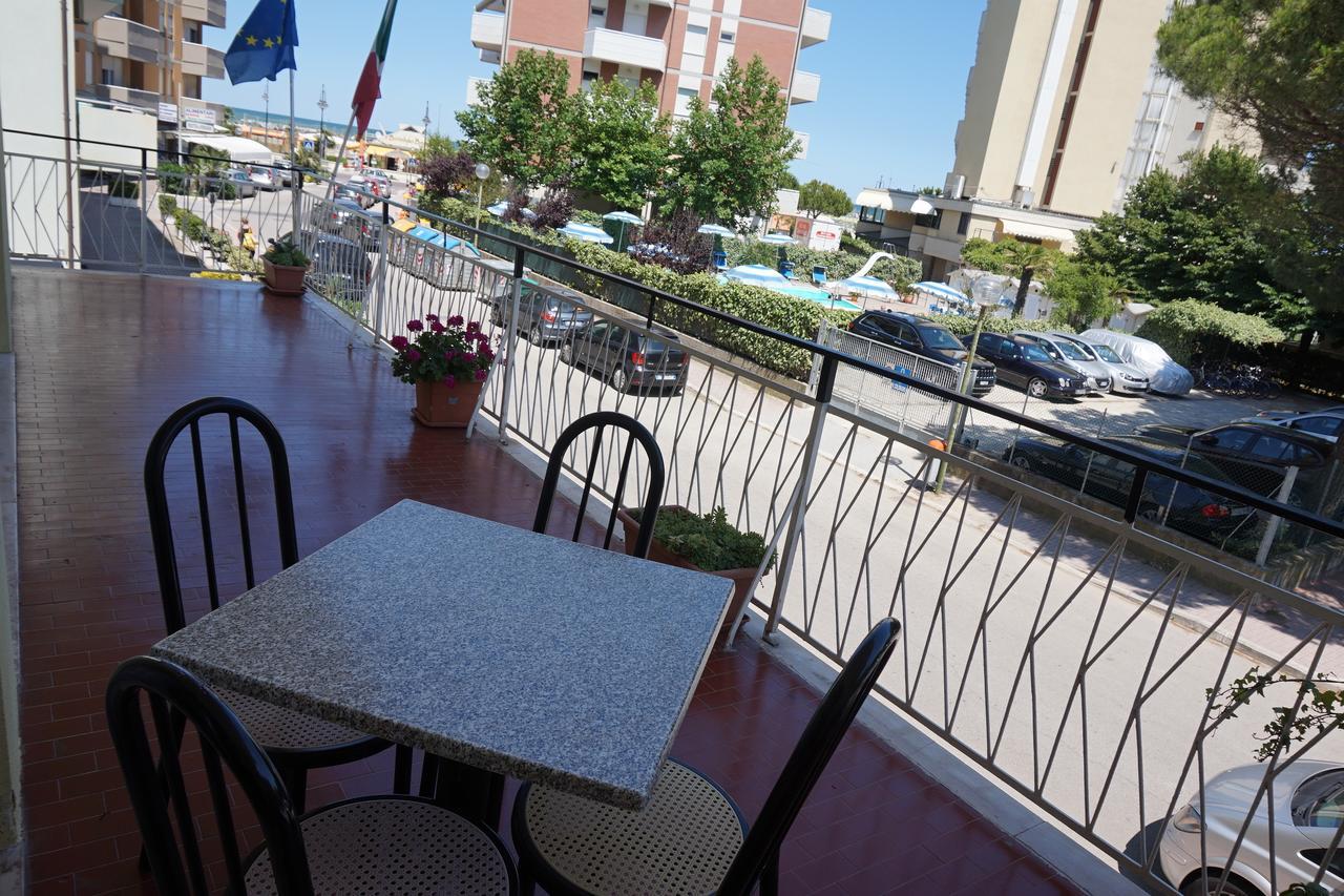 Hotel Ines Cesenatico Exteriér fotografie