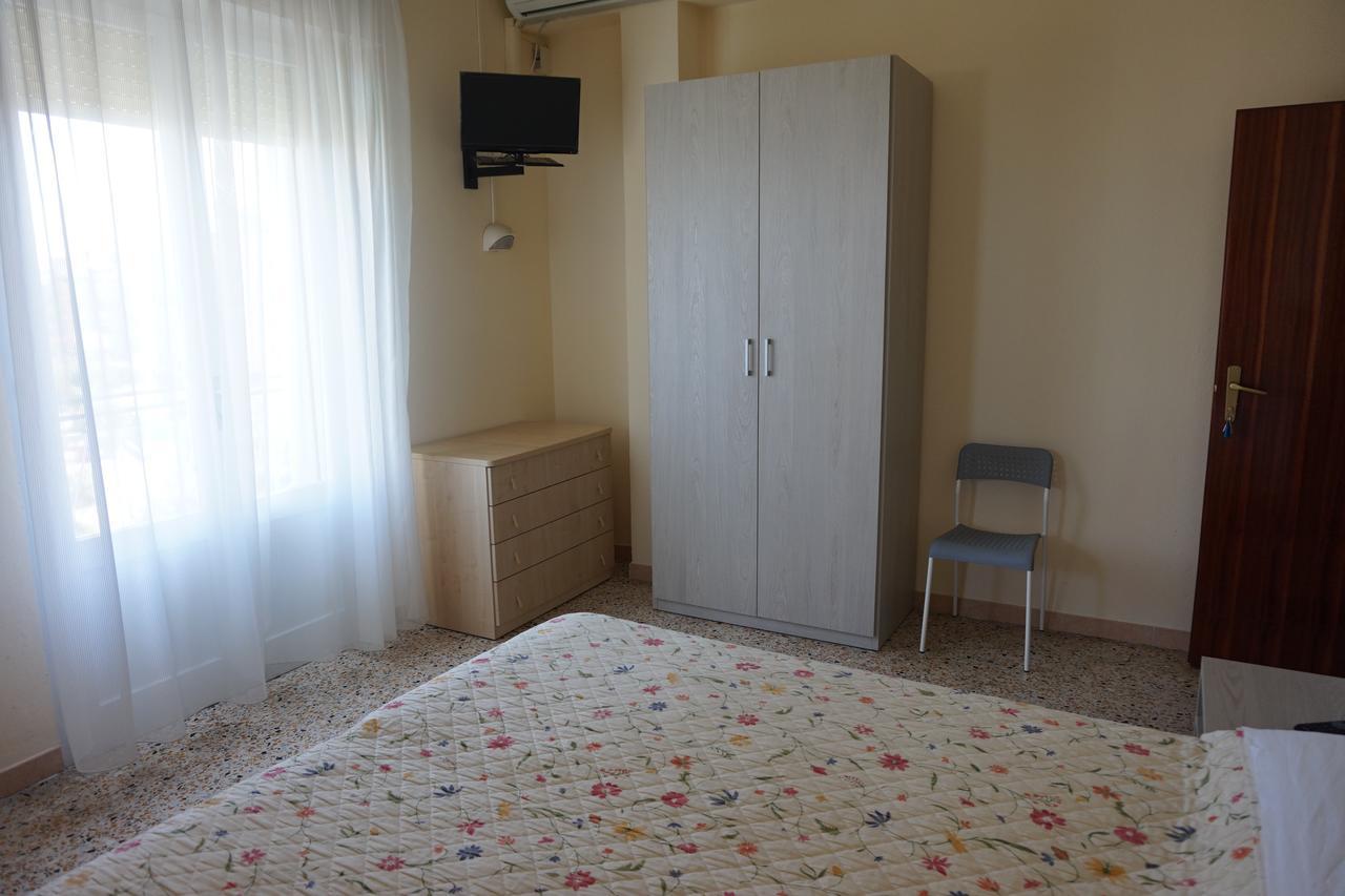 Hotel Ines Cesenatico Exteriér fotografie